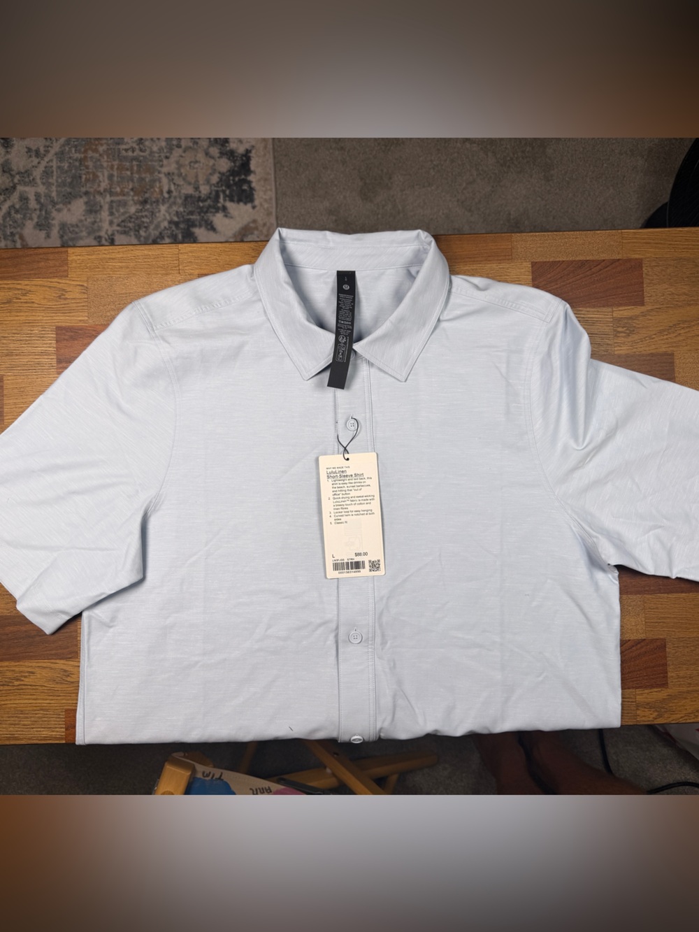 NWT lululemon athletica Light Blue Men’s Button down